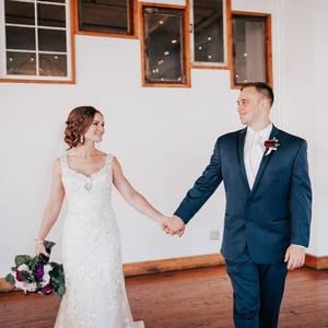 Meet your Posher, Leslie